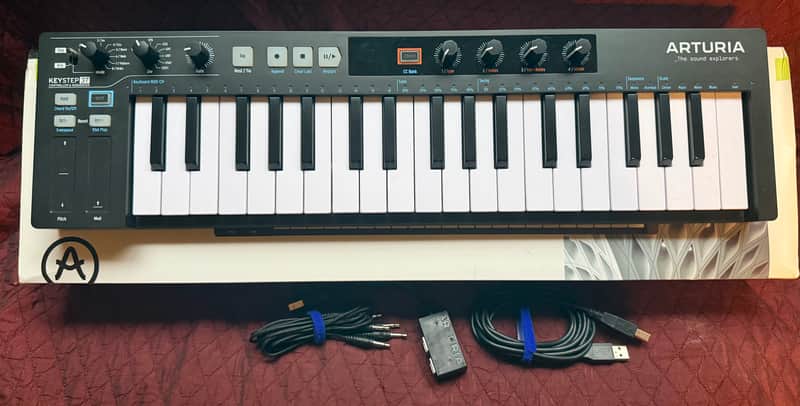 Arturia KeyStep 37 MIDI Controller image 1