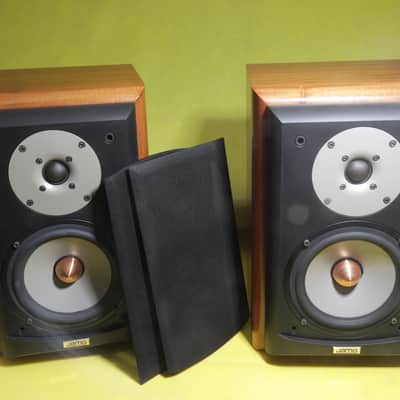Jamo Concert 8 (D830) RRP £1999 image 1