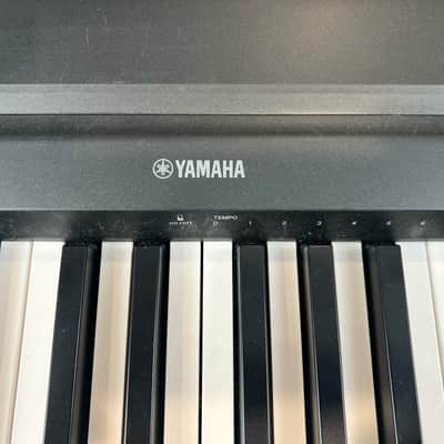 Yamaha P45B 2023 - Black image 2