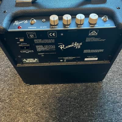 Fender Rumble 15 V3 15-Watt 1x8" Bass Combo 2015 - Present - Black image 4