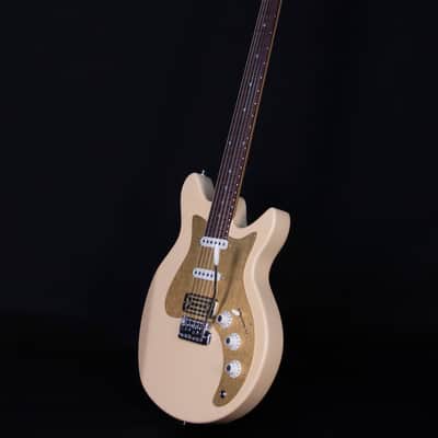 Mint Eastman DC'62 Fullertone Solidbody Electric, Desert Sand image 6