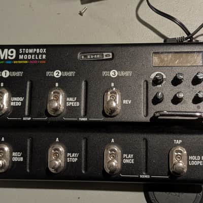 Line 6 M9 Stompbox Modeler 2010s - Black