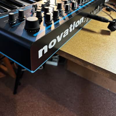Novation Bass Station II 25-Key Monophonic Synthesizer 2013 - Present - Black image 4