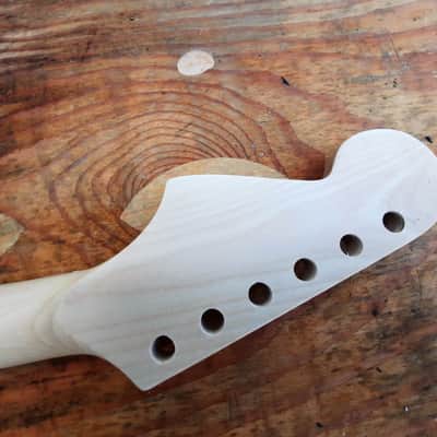 Jumbo ST HEAD 21 steel frets guitar neck replacement maple, skunktail diy image 11