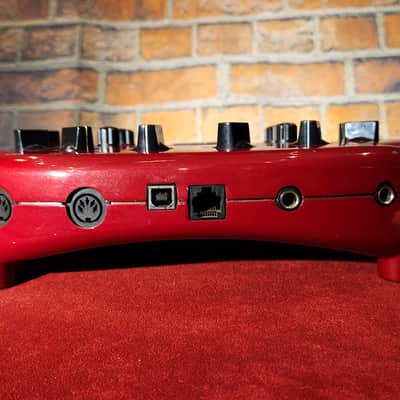 Line 6 POD xt Multi-Effect and Amp Modeler w/ Power Supply image 7