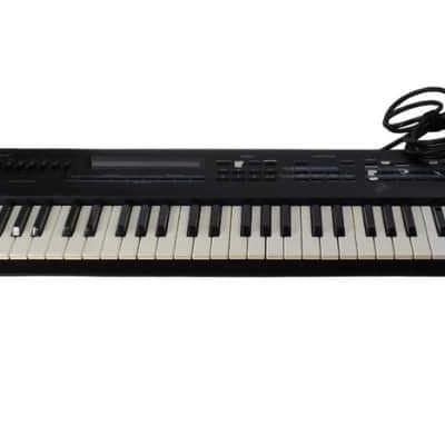 Roland JV-90 76-Key Expandable Synthesizer 1993 - 1996 - Black
