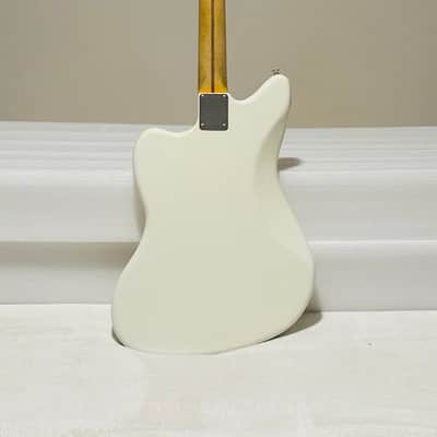 Fender Custom Shop Jazzmaster Relic with matching headstock - rare & unplayed Arctic White finish image 3