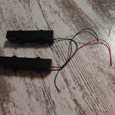 Rogue Passive 5 string Jazz Bass Pickup Set 4K image 2