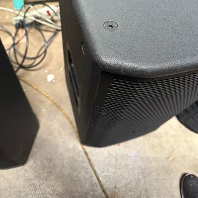 JBL PRX812W 2-Way 1500-Watt 12" Active Loudspeaker 2010s - Black image 3