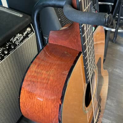 Taylor 555 Jumbo 12 string 1995 - Natural used image 3