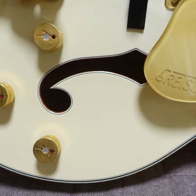 2020 Gretsch G6136T-MGC Michael Guy Chislett Signature White Falcon image 6