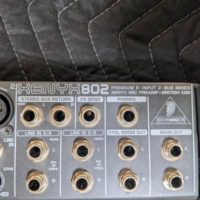 Immagine Behringer Xenyx 802 Mixing Console, 8 Channel - Black - 4