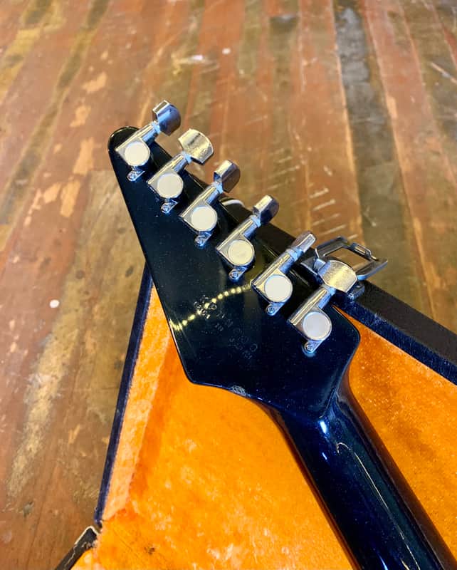 Yamaha VX-1 Flying V electric guitar c 1980's Midnight metallic