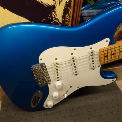 Fender Stratocaster 1987- AVRI-57 reissue- Lake Placid Blue- American Vintage Reissue 1957- Lots of extra MOJO image 12