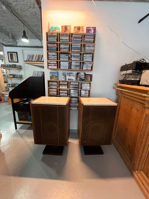 JBL L101 Lancer 101 Vintage Speakers – Original Grilles & Marble Tops – Excellent Condition image 1