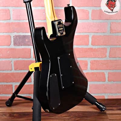 Washburn SS40 Stevie Stevens Signature Model 1992 with Original Molded Case image 17
