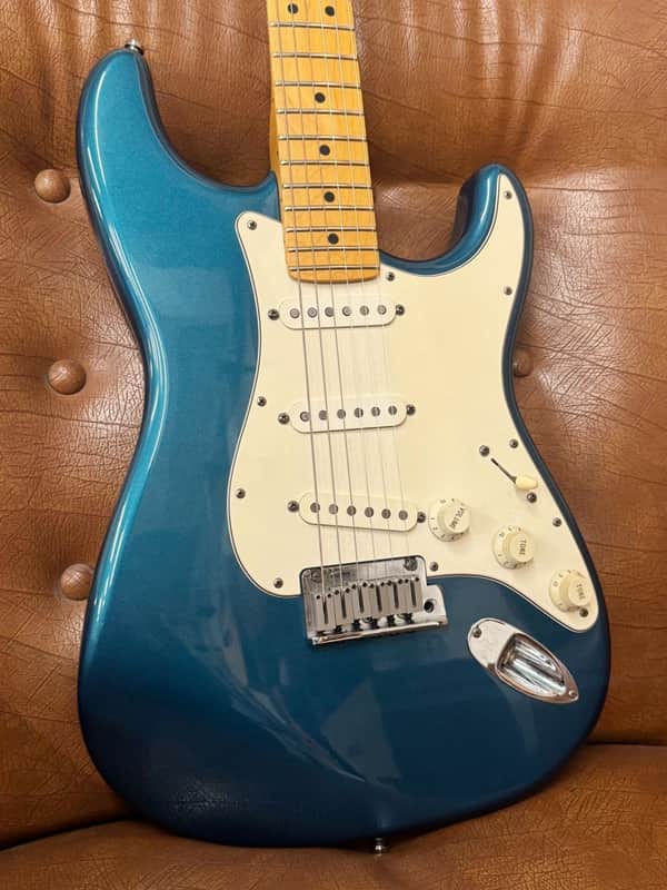 Fender USA American Standard Stratocaster Aqua Marine Metallic 1998 image 1