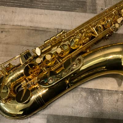 Buffet Crampon Tenor Saxophone - Lacquered Brass image 3