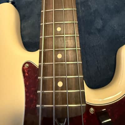 Fender Vintera II '60s Precision Bass 2023 - 2026 - Olympic White image 10