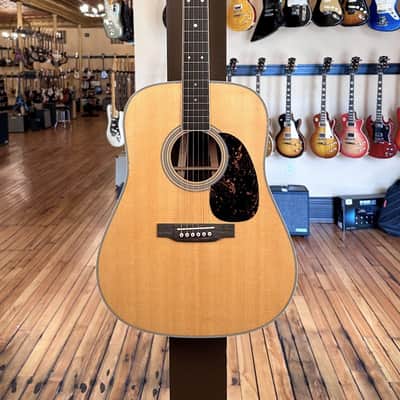 Martin D-35 image 1