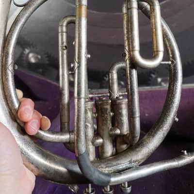 Cavalier Elkhart French Horn w/ Case image 7