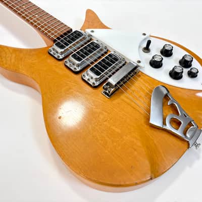 Rickenbacker 320 MapleGlo 1981 image 6
