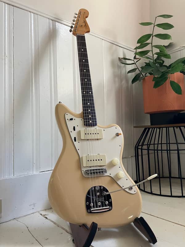 2024 Fender Vintera II '50s Jazzmaster with Rosewood Fretboard - Desert Sand - w/ upgraded Curtis Novak JM pickups
