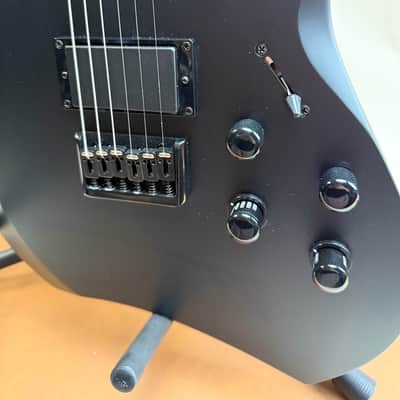 Line 6 SR270 Variax Shuriken Baritone 2017 - Present - Matte Black image 2