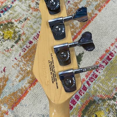 1989 Peavey Fury 4-String Bass - Made in USA P-Bass Style in Artic White with Hardshell Case image 9