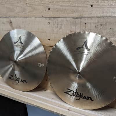 Zildjian 14" A Series Mastersound Hi-Hat Cymbals (Pair) 2013 - Present - Traditional image 3