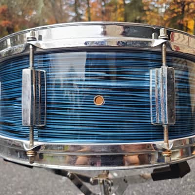 Tempro (pearl) Vintage MIJ 1960s - Blue Strata three piece image 6