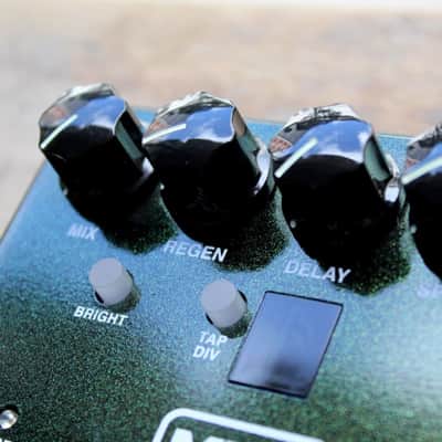 MXR M292 Carbon Copy Deluxe Analog Delay image 2