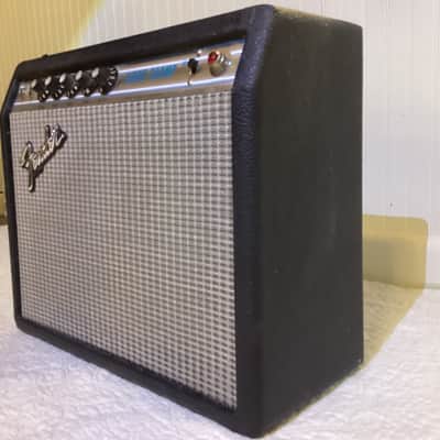 Fender Vibro Champ Tube Amp 1971 With Tremolo image 3
