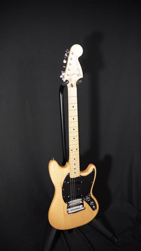 Fender Ben Gibbard Signature Mustang
