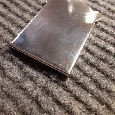 Unbranded Mandolin Tailpiece Cover - Chrome image 4