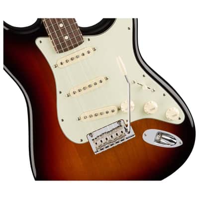 Fender 011-3010-700 American Professional Strat Guitar Bundle image 10