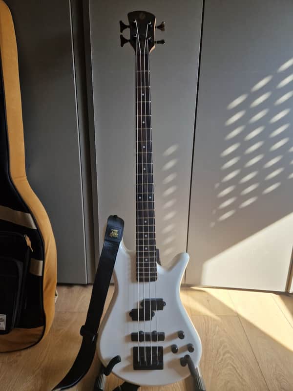 Spector Performer 4 2024 White image 1