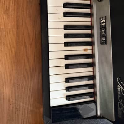 Fender Rhodes Piano Bass 32-Key Electric Piano 1965 - 1969 - Silver Sparkle Top image 3