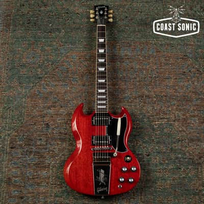 2023 Gibson SG Standard ‘61 Maestro Vibrola Heritage Cherry, original hardcase image 2