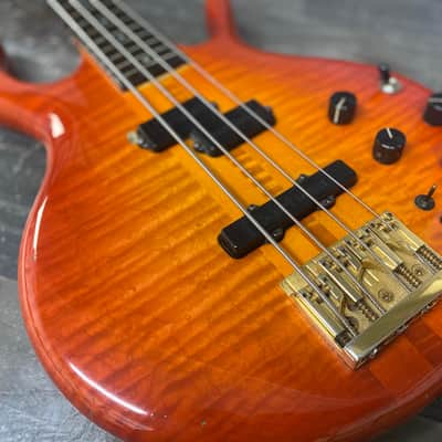 Pedulla Buzz Bass 1987 Orange Burst image 4