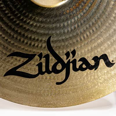 Zildjian 17" A Custom Fast Crash Cymbal - 1100g - Used image 7