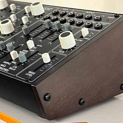 Behringer Cat Duophonic Analog Synthesizer 2020 - Present - Black image 7