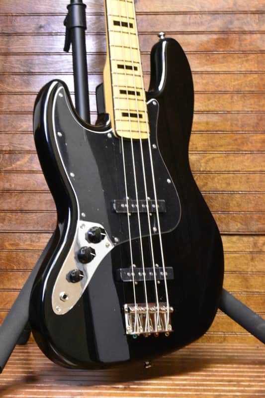 Squier Classic Vibe 70's Jazz Bass Left-Handed, Black image 1