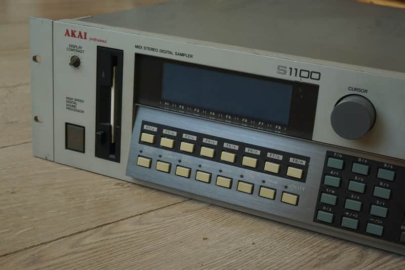 Akai S1100 MIDI Stereo Digital Sampler 1990 | Reverb The Netherlands