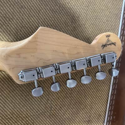 Fender stratocaster 1993/1994 - sun burst image 5