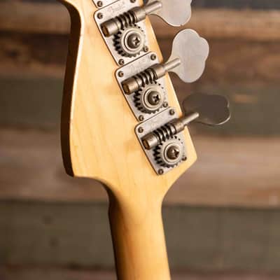Fender Musicmaster Bass 1972 - 1979 - Olympic White image 7