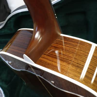 Martin 000-28 Sunburst Mint Condition w/original case image 11