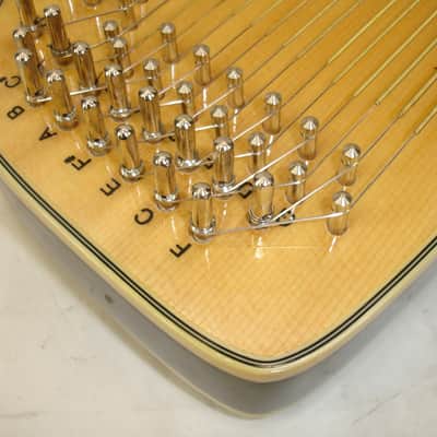 Oscar Schmidt OS10021 Centurion 21-Chord Autoharp w/ Bag image 6