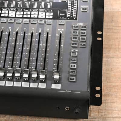 Roland M-200i 32-Channel Live Digital V-Mixer Console (NO POWER SUPPLY) CG01KVH image 4