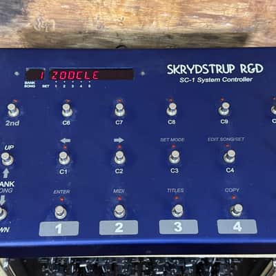 SKRYDSTRUP R&D SC1 System MIDI Controller Pedalboard - Blue image 11